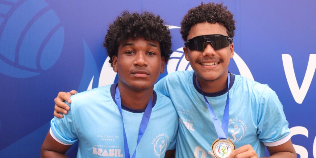 Voleibol Social. 4ª etapa. Praia de Camburi, em Vitória. 23/11/2025