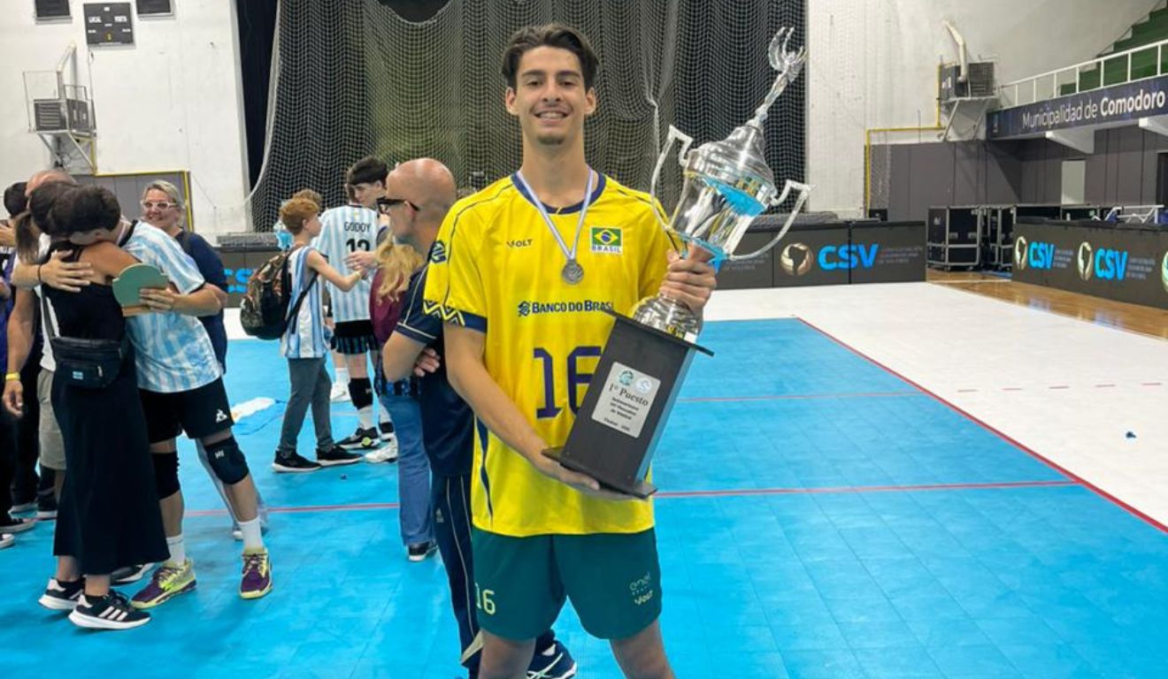 Davi Freitas é campeão sul-americano com a seleção brasileira sub-17